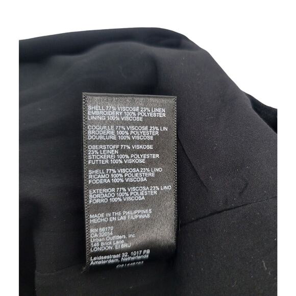 Anthropologie Maeve Black Embroidered Dress Size 6 Boho Chic V-Neck Shift Tunic - Picture 7 of 8